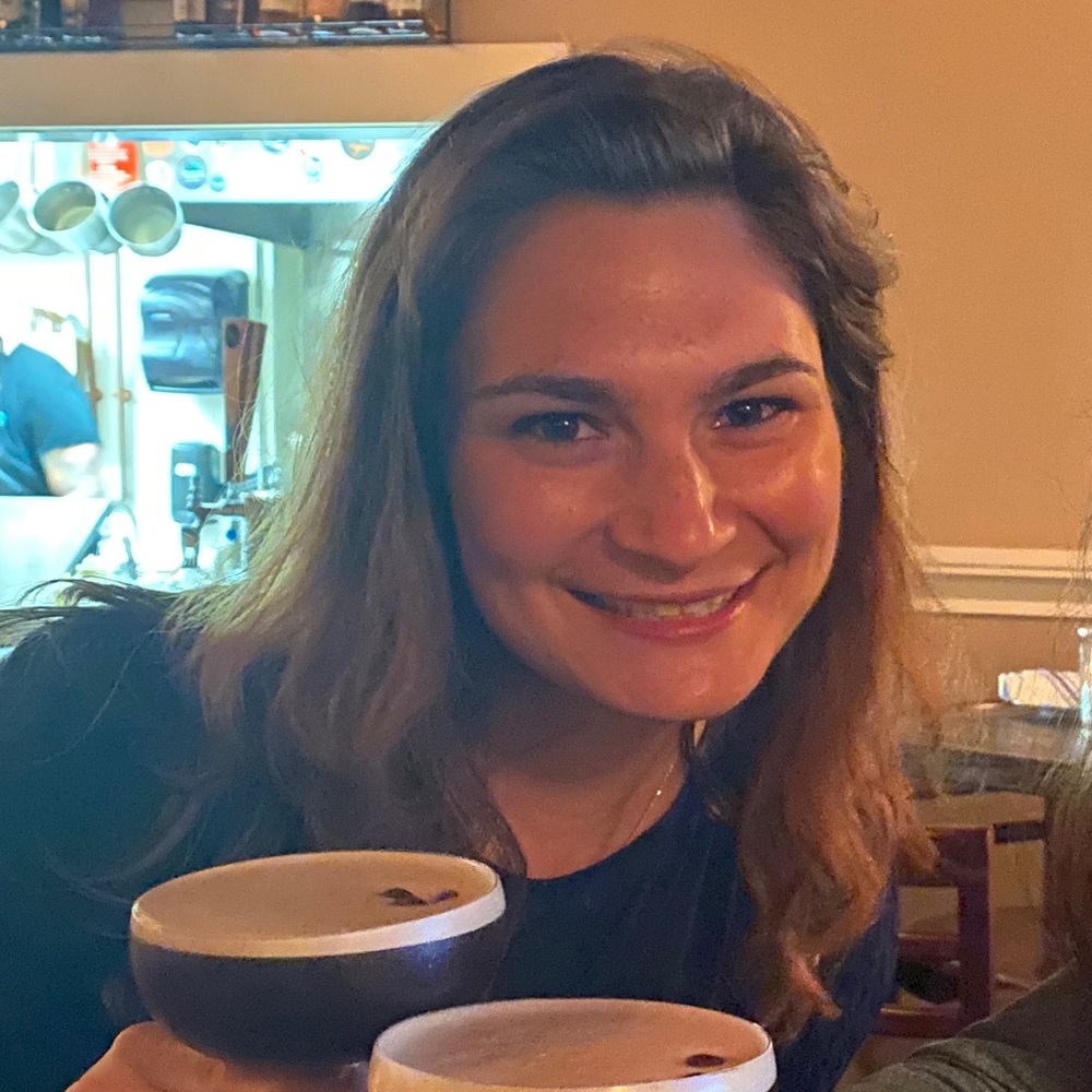 Meet your Posher, Hayley